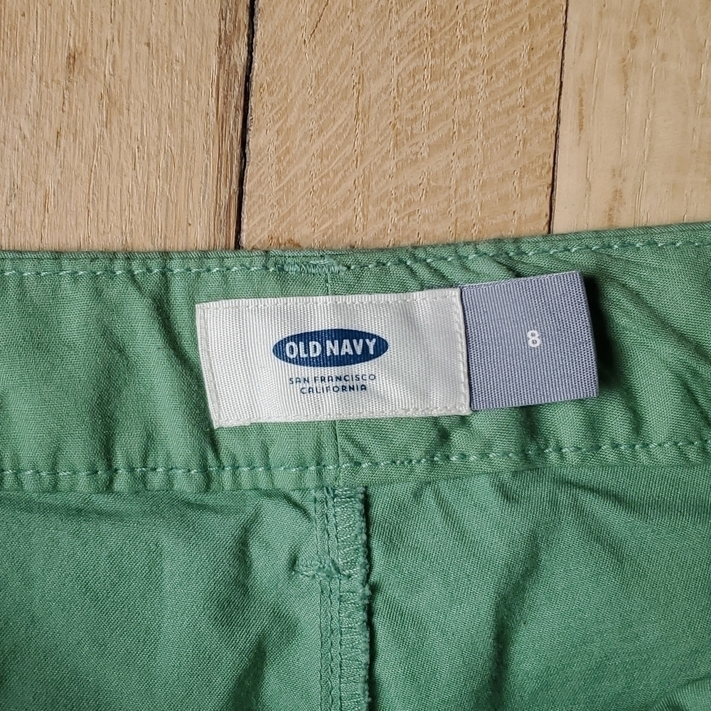 Old Navy Chino Shorts Sz 8 - Picture 3 of 5